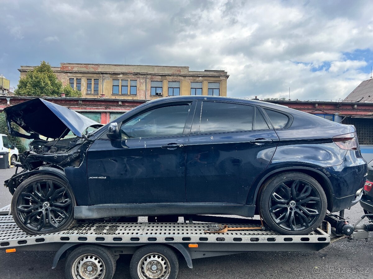 Bmw e71 x6 40d 225kw Carbon Schwartz na díly - 2