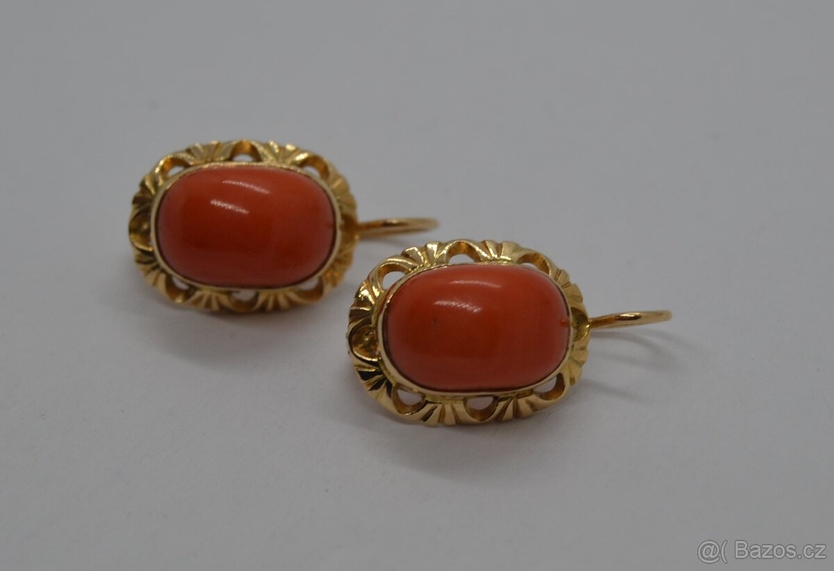 Zlaté náušnice s KORÁLEM - 2