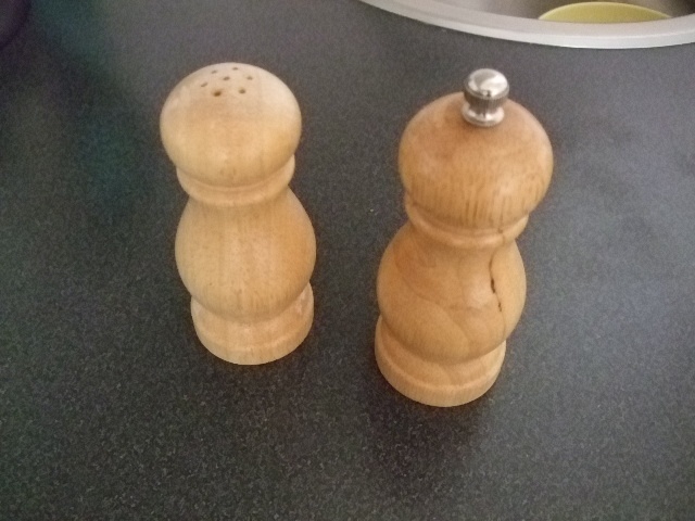 BAMBUSOVÁ SLÁNKA a PEPŘENKA + DŘEVĚNÝ TÁCEK - 2