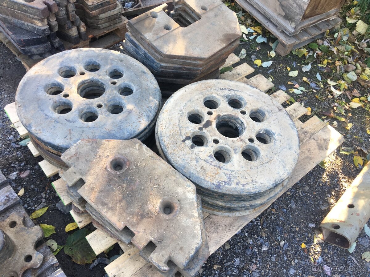 Závaží Zetor různé druhy 2011-7745 + Crystal + Forterra - 2