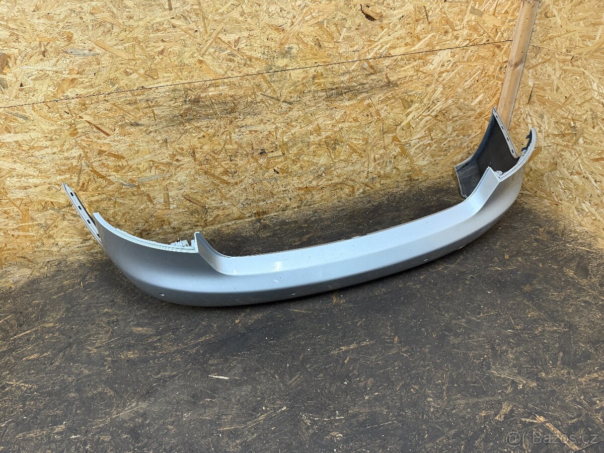 ZADNÍ NÁRAZNÍK AUDI A5 CUPE 2007-2011 8T0807511 - 2