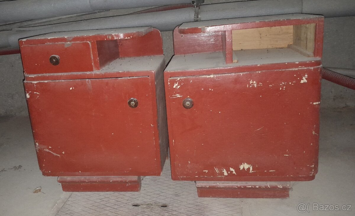 2 kusy starožitný noční stolek nábytek Jihlava - 2