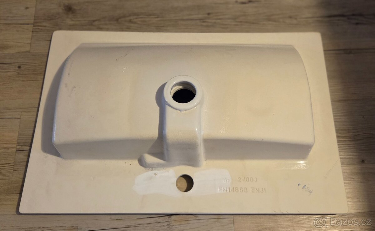 Umyvadlo nepoužité - 2