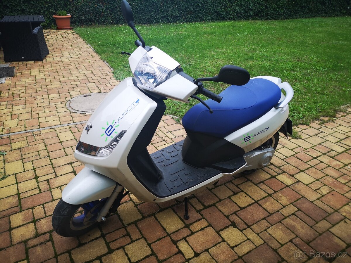 Skútr Elektrický Peugeot Vivacity - 2