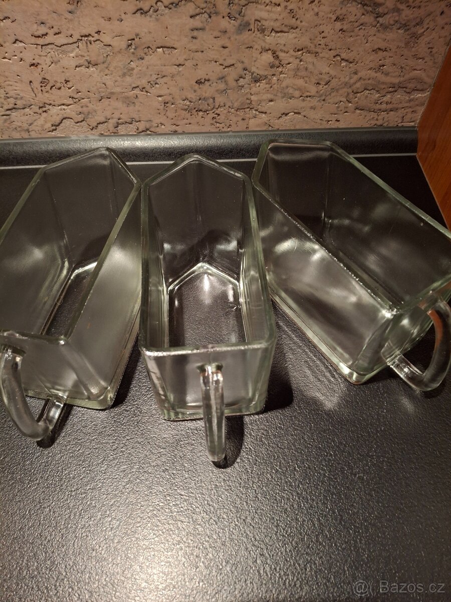 Skleněné dózy - 2