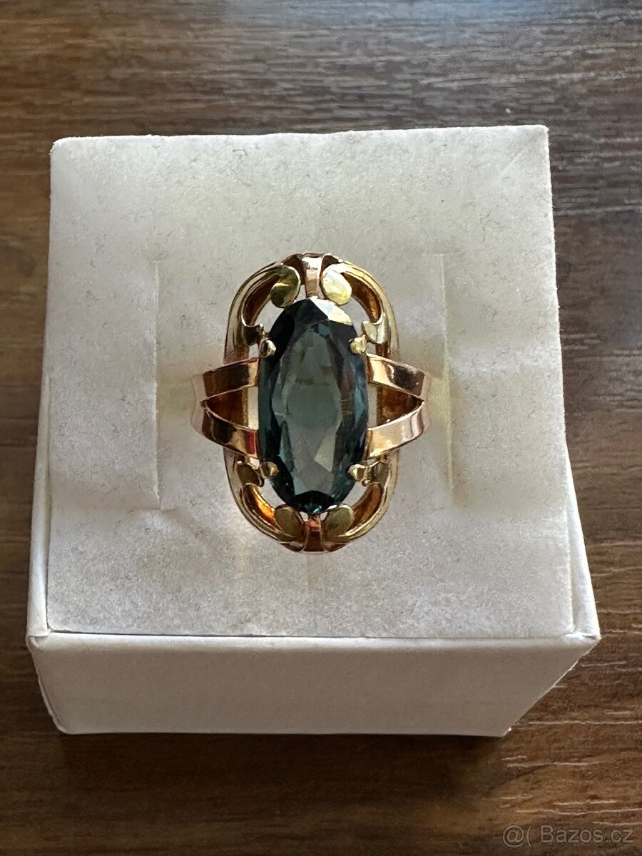 Zlatý dámský prsten - 2