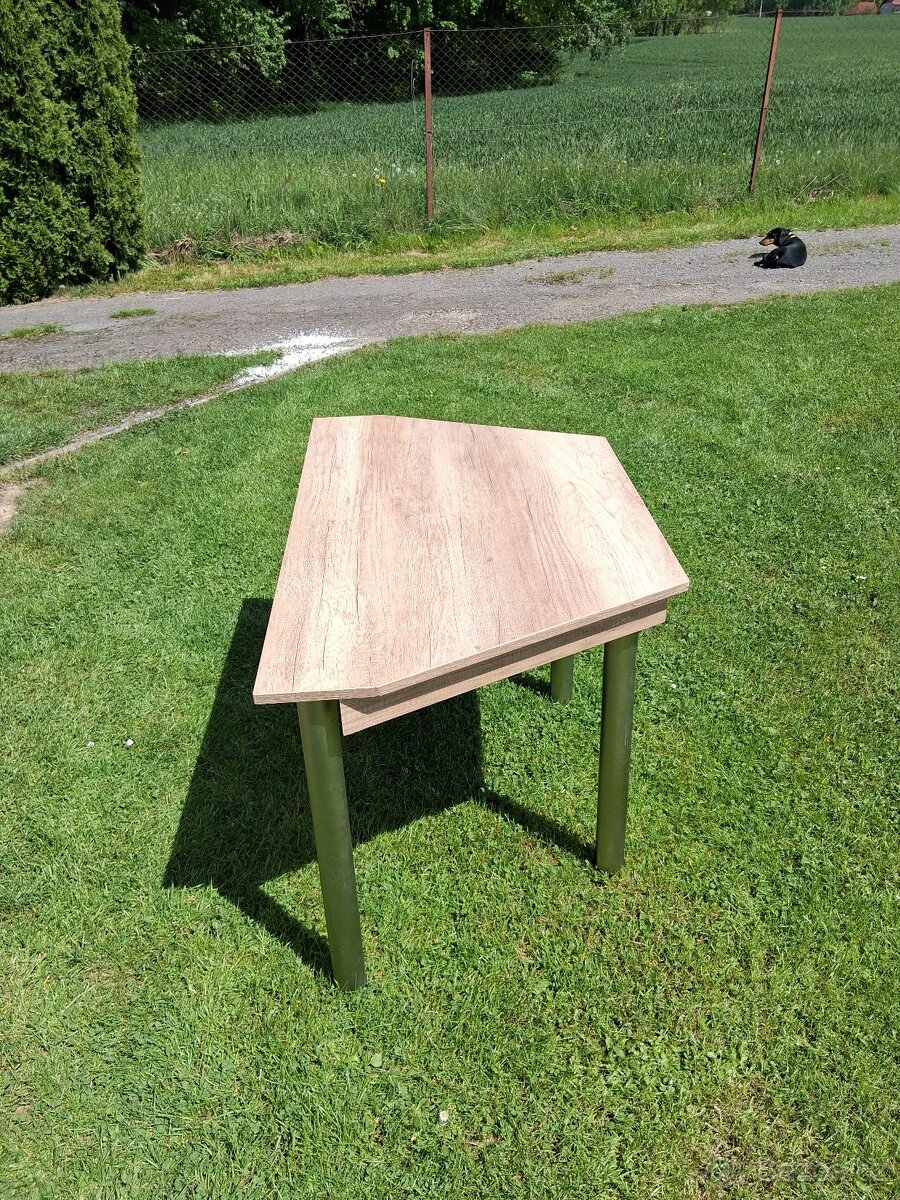 Prodám stůl - 2
