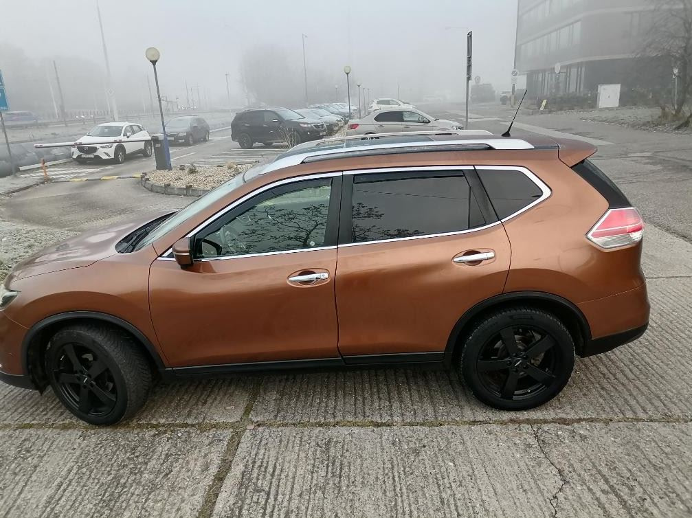 Nissan X-Trail 1.6 dCi Tekna Xtronic - 2