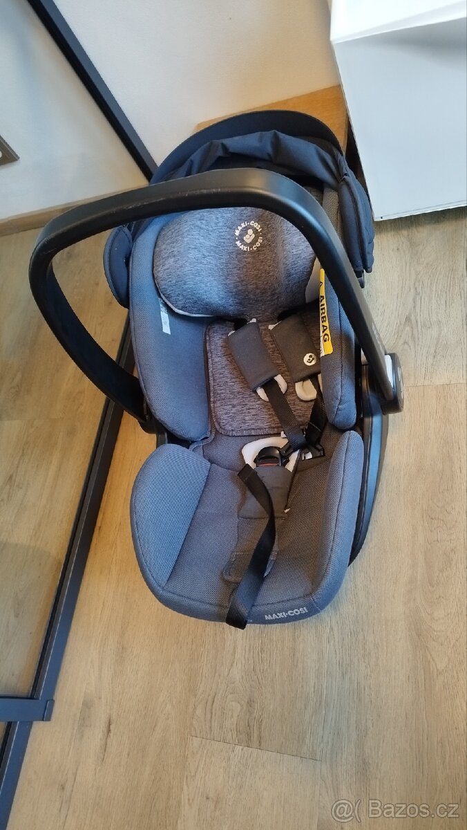 Maxi Cosi Marble i-Size Essential Graphite - 2