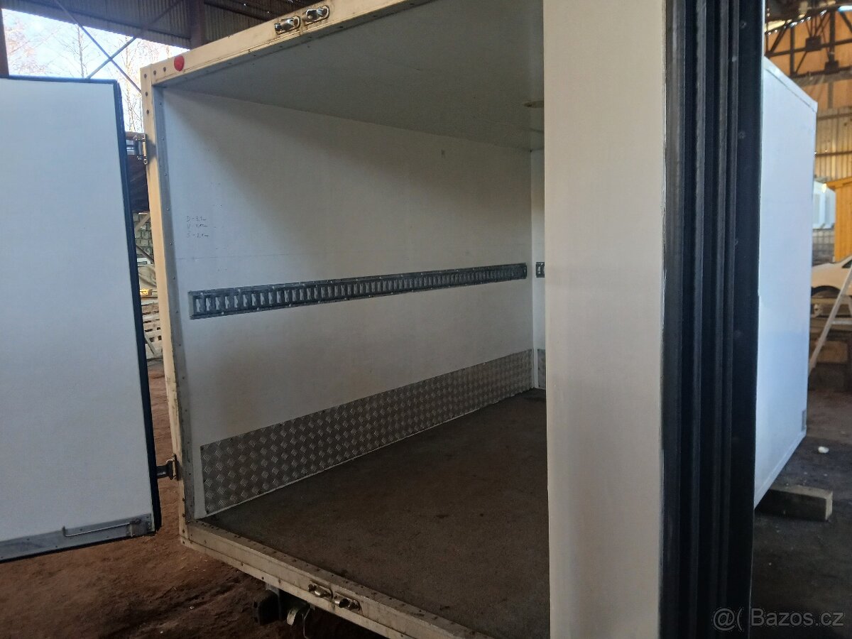 Skříňová nástavba - 2