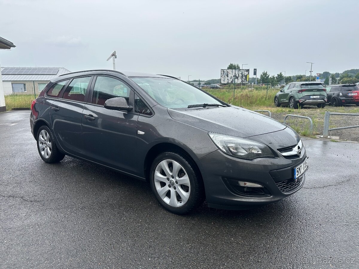 Opel Astra j 1.6d - 2