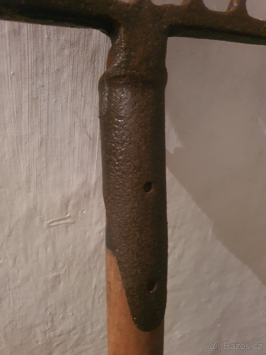 Vidle, Starší modely. - 2