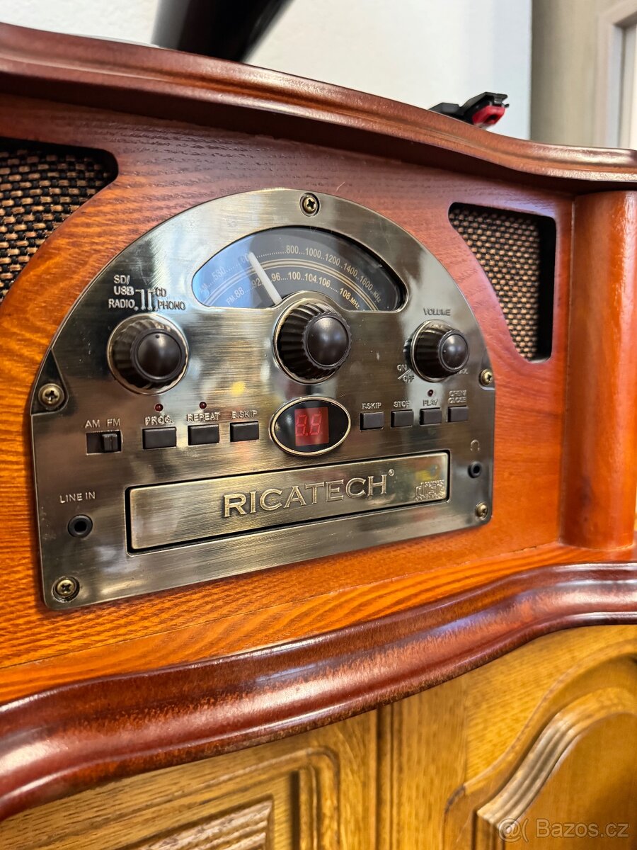 Prodám moderní gramofon - 2