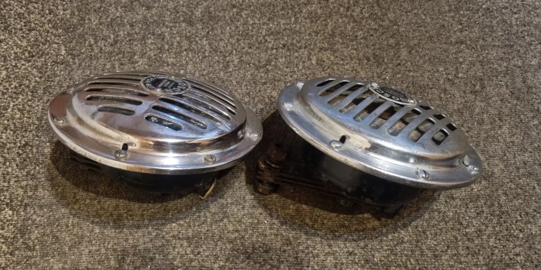 Bosch chromové klaksony - 50.-70.léta - 2