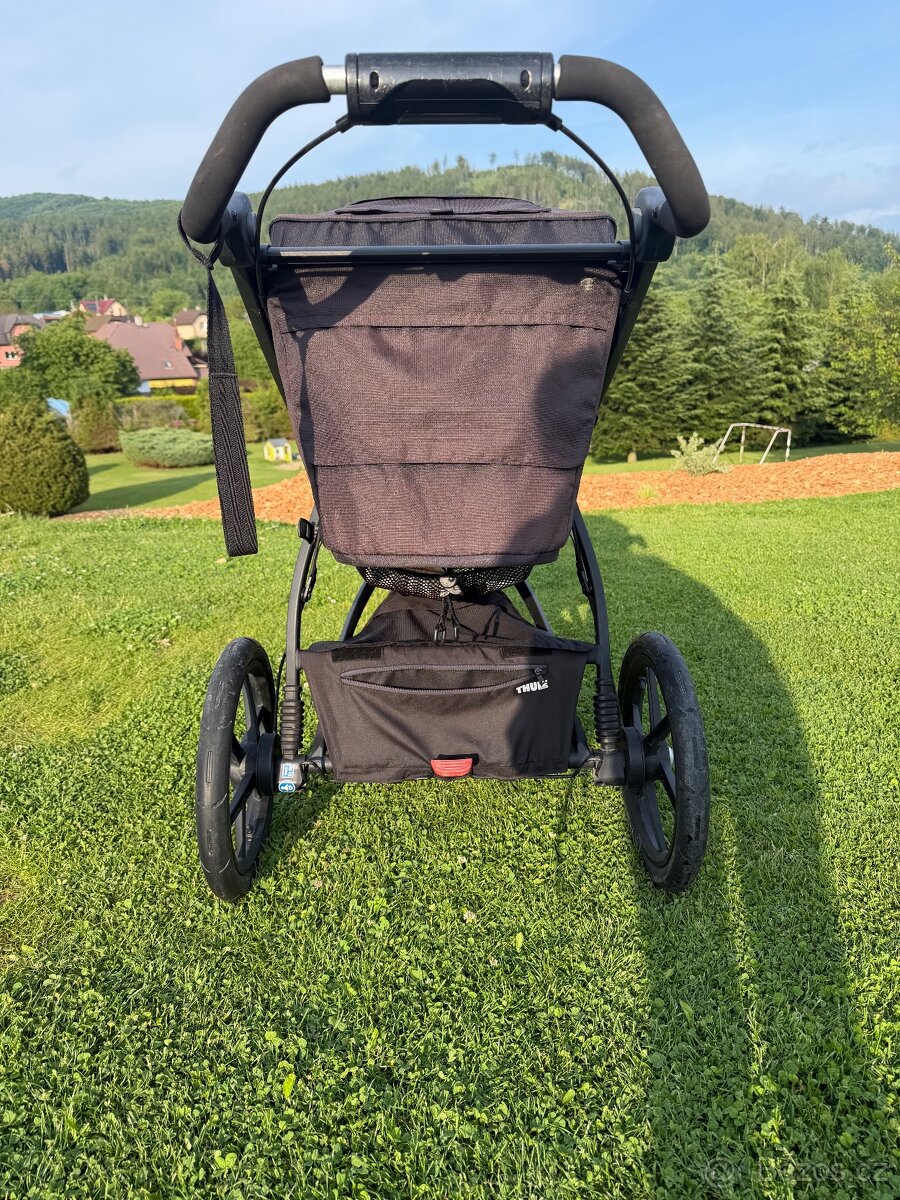 Thule Urban Glide 2 Black - 2