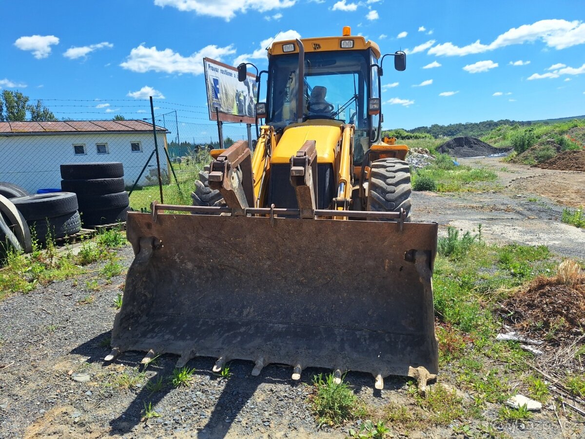 JCB 4CX 4X4 - 2