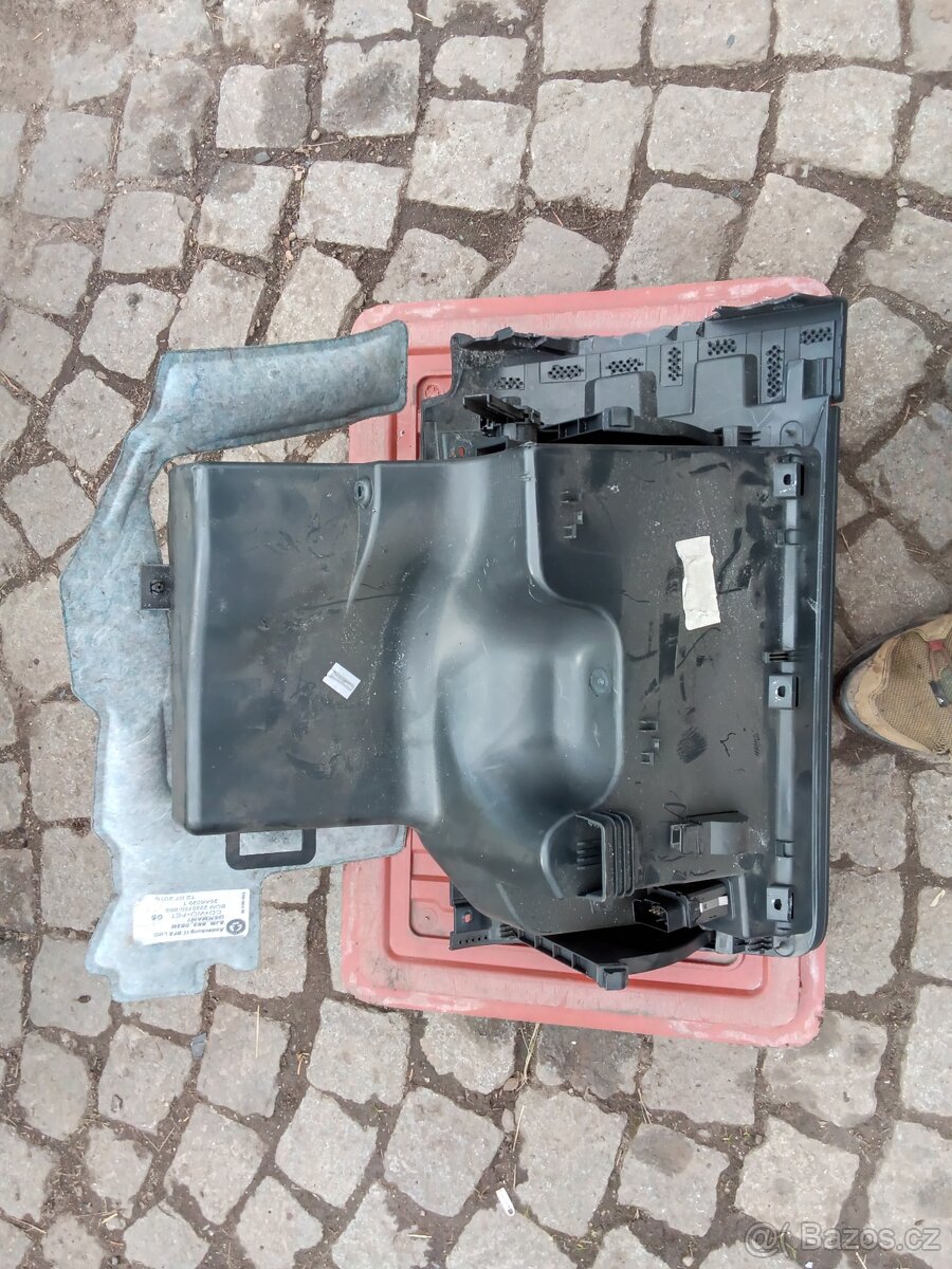 Rapid -skřiňka spolujezdce - 2
