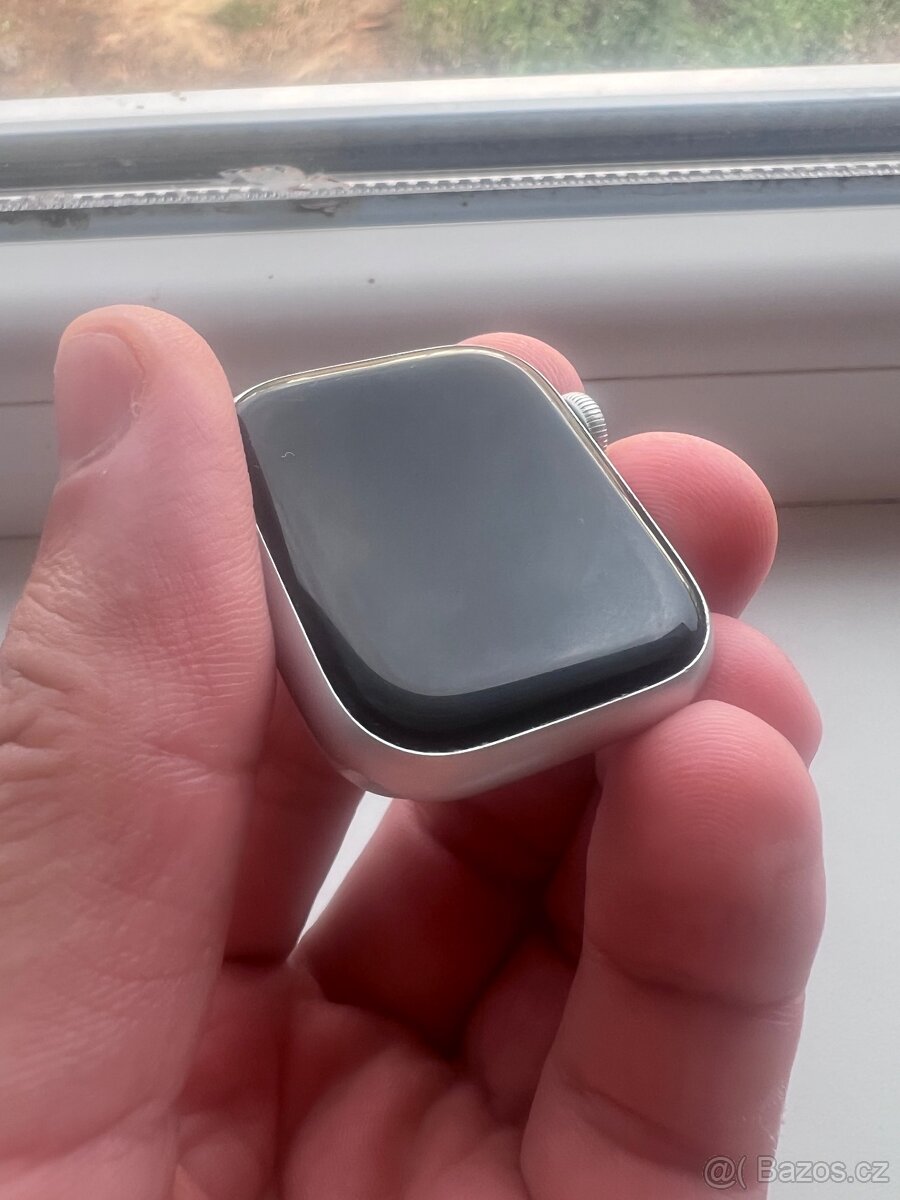 Apple Watch Series 8 41 mm - 2