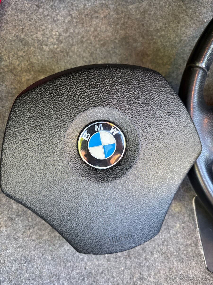 Originální kožený multifunkční volant BMW E90 - 2