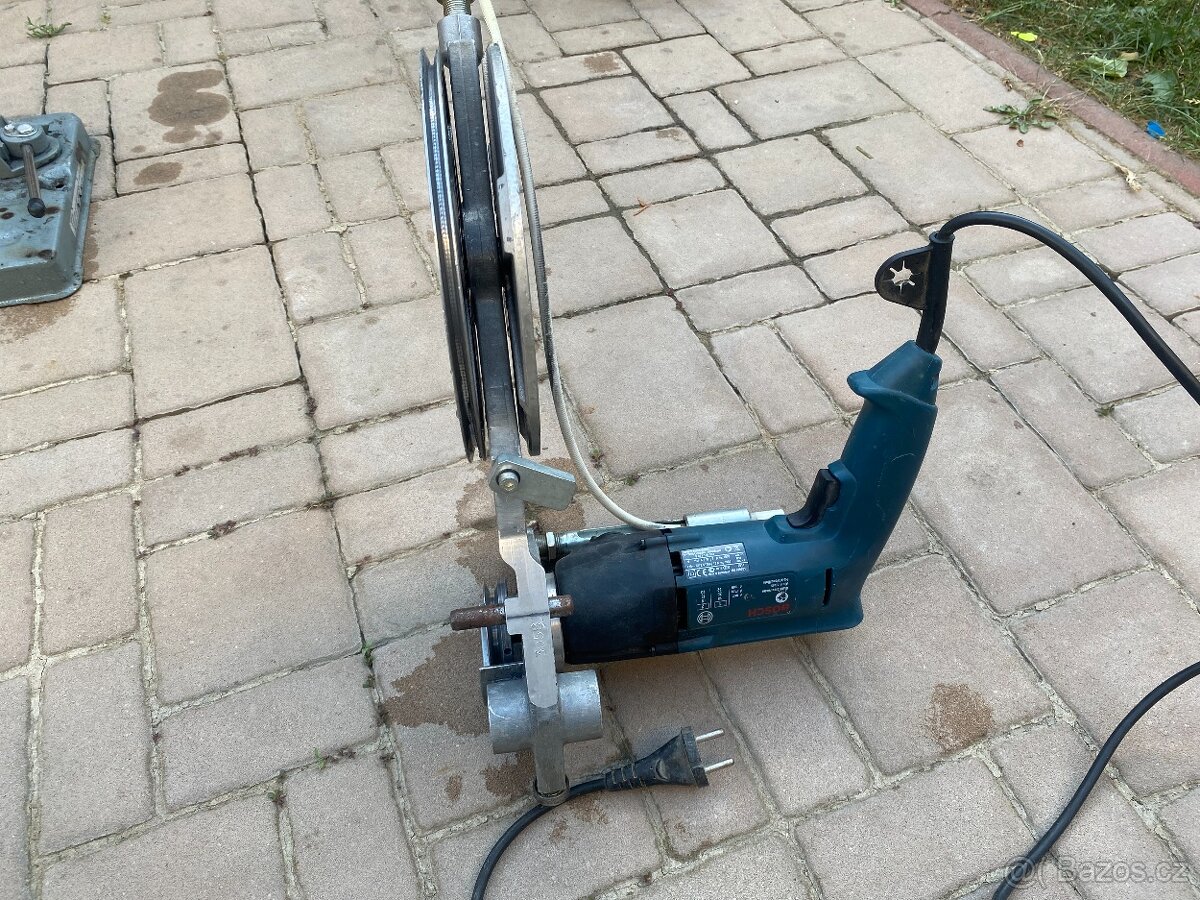 Elektrický hoblík na trubky Geberit 200mm varianta - 2