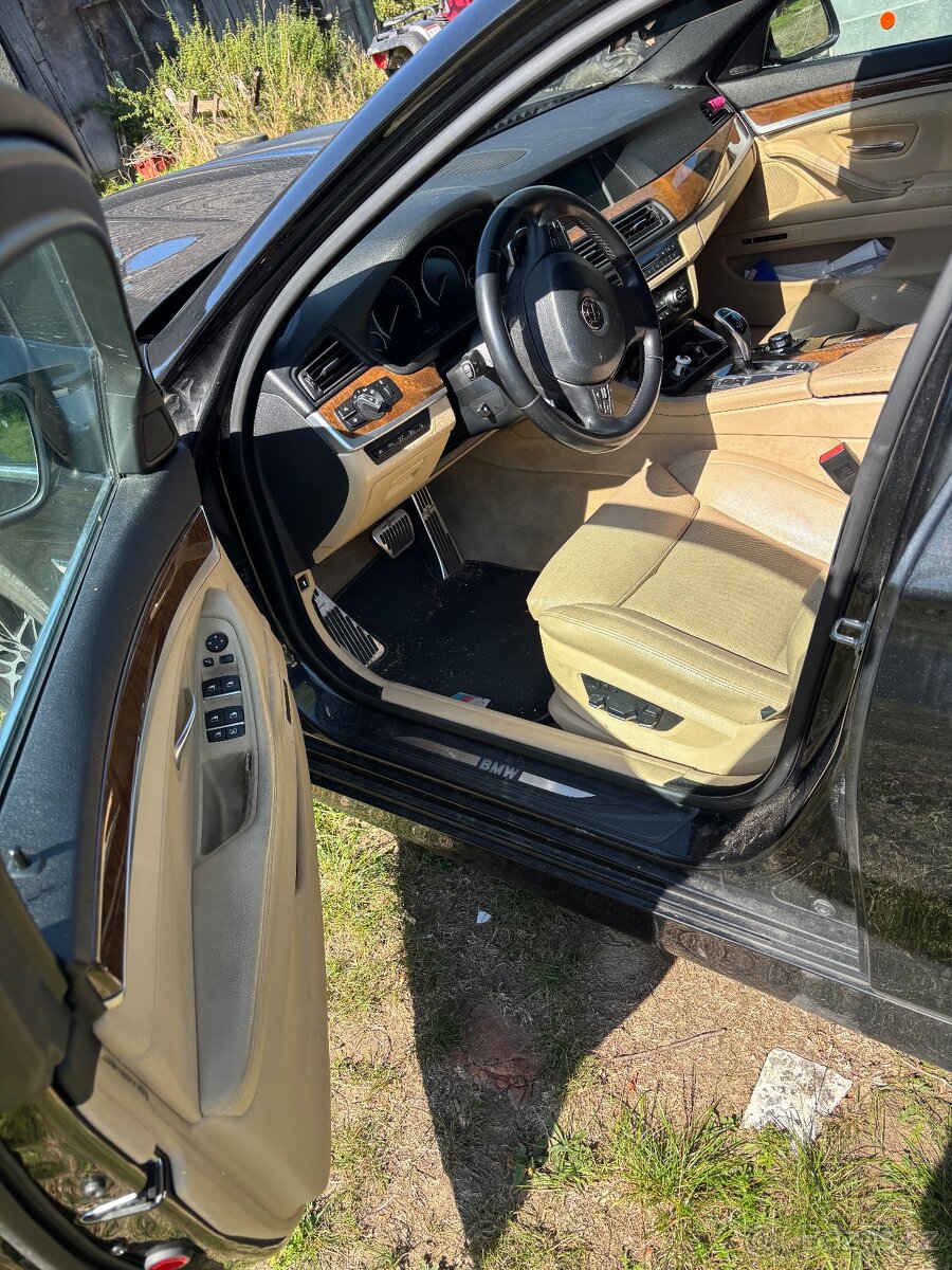 BMW F10 530XD - 2