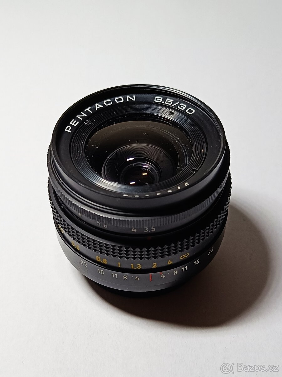 Objektiv PENTACON 3,5/30 (M42) - 2