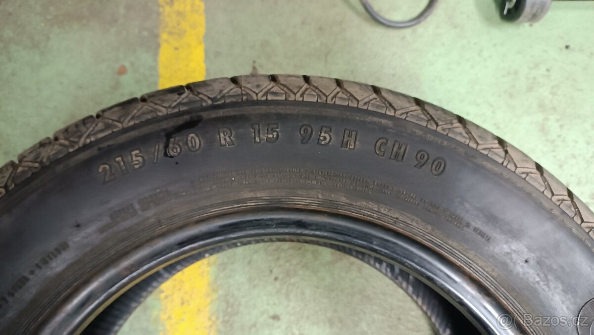 Pneu 215/60 R15 95H - 2