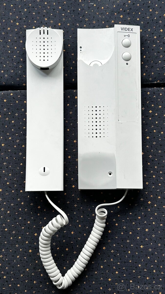 Domovní telefon 4 + N - 2