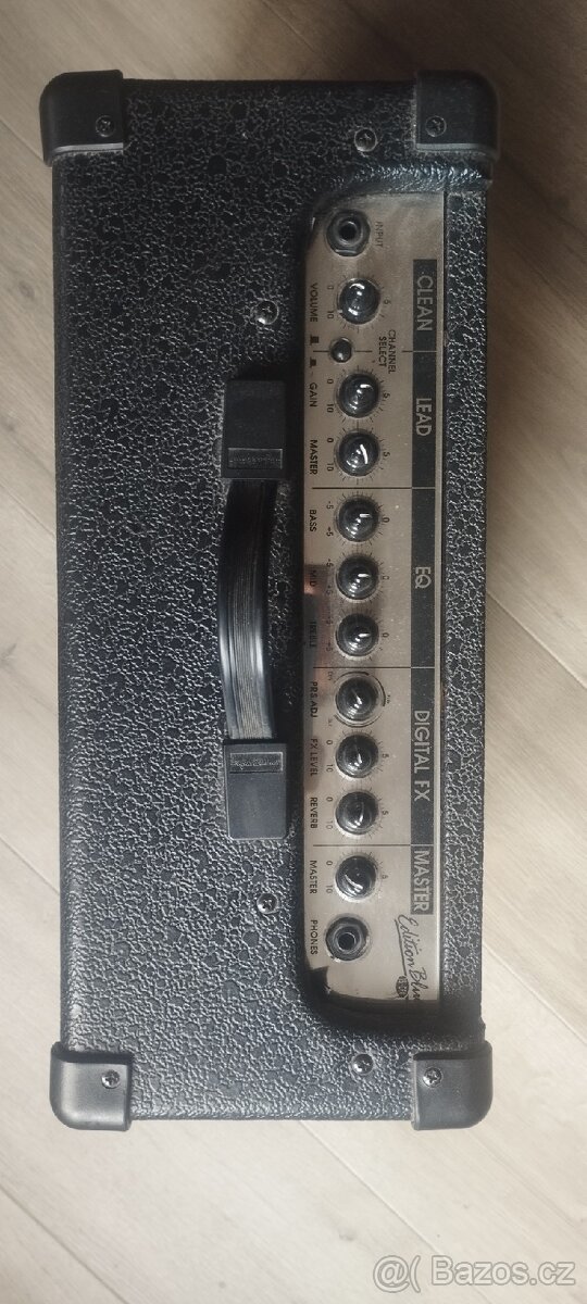 Kytarové kombo Hughes & Kettner - 2