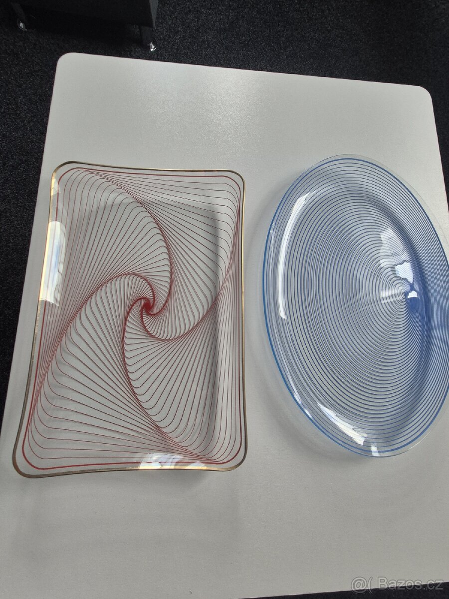 Op art talířky/tácky - 2