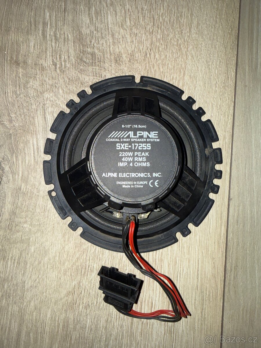 Středobasový reproduktor ALPINE SXE-1725S průměr 165mm - 2