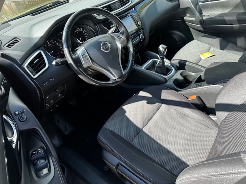 Nissan Qashqai 1.2i 52 520km, r.2016, 1.maj., serviska, STK - 2