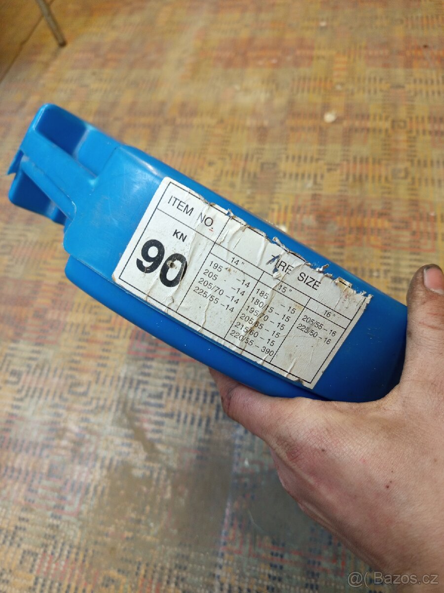 Řetězy na kola r14,R15,r16 - 2