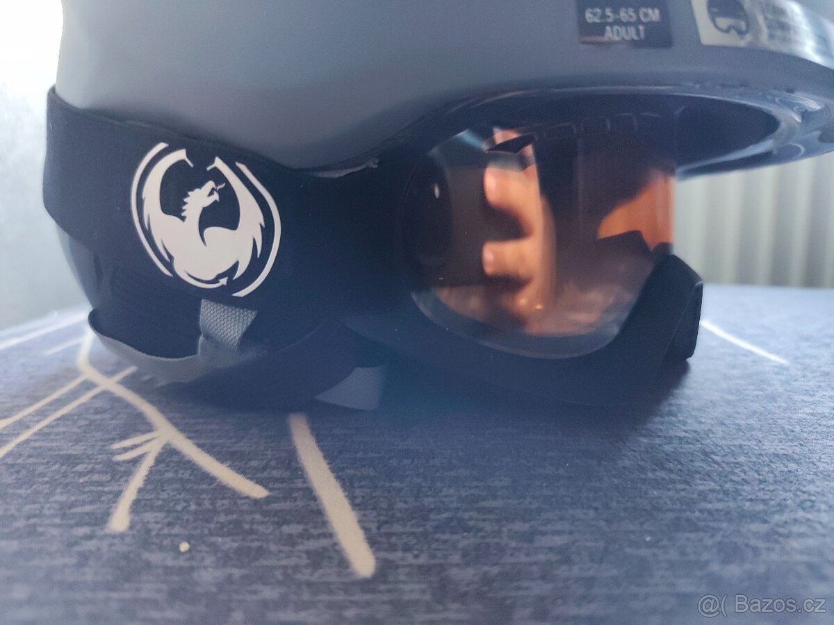 Helma na snowboard + brýle - 2