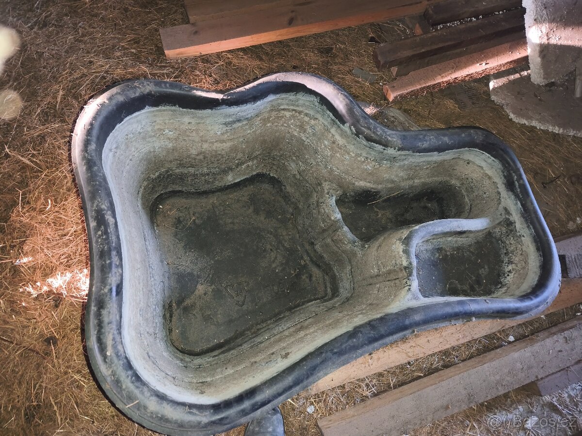 Zahradní jezírko - 2