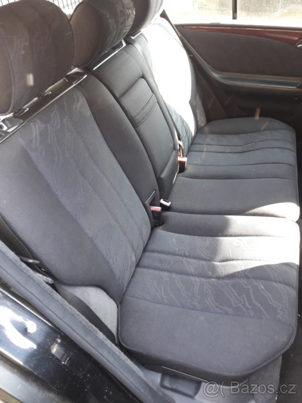 Díly z Mercedes W210 290TD combi - 2