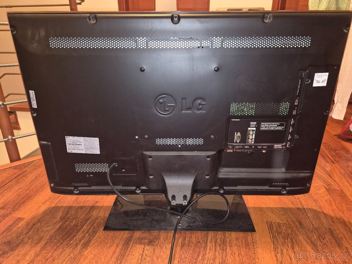 televize LG 37LV5500 - 2