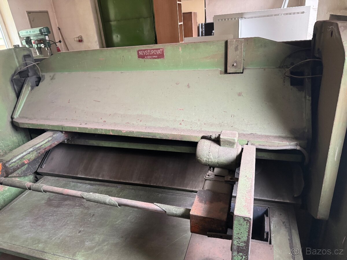 Tabulové nůžky NTE 2000/6,3 - 2