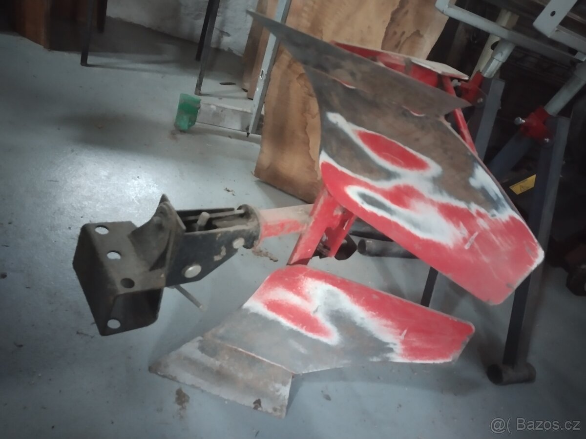 Prodám příslušenství pro kultivátor Mountfield - 2