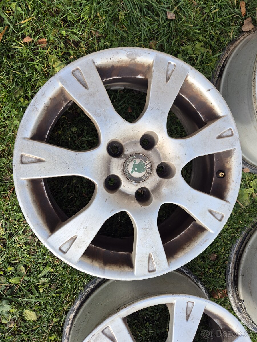 Alu kola 16 Skoda Octavia 2 - 2