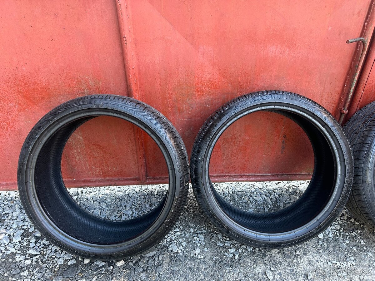 Prodám gumy 235/35/19 - 2