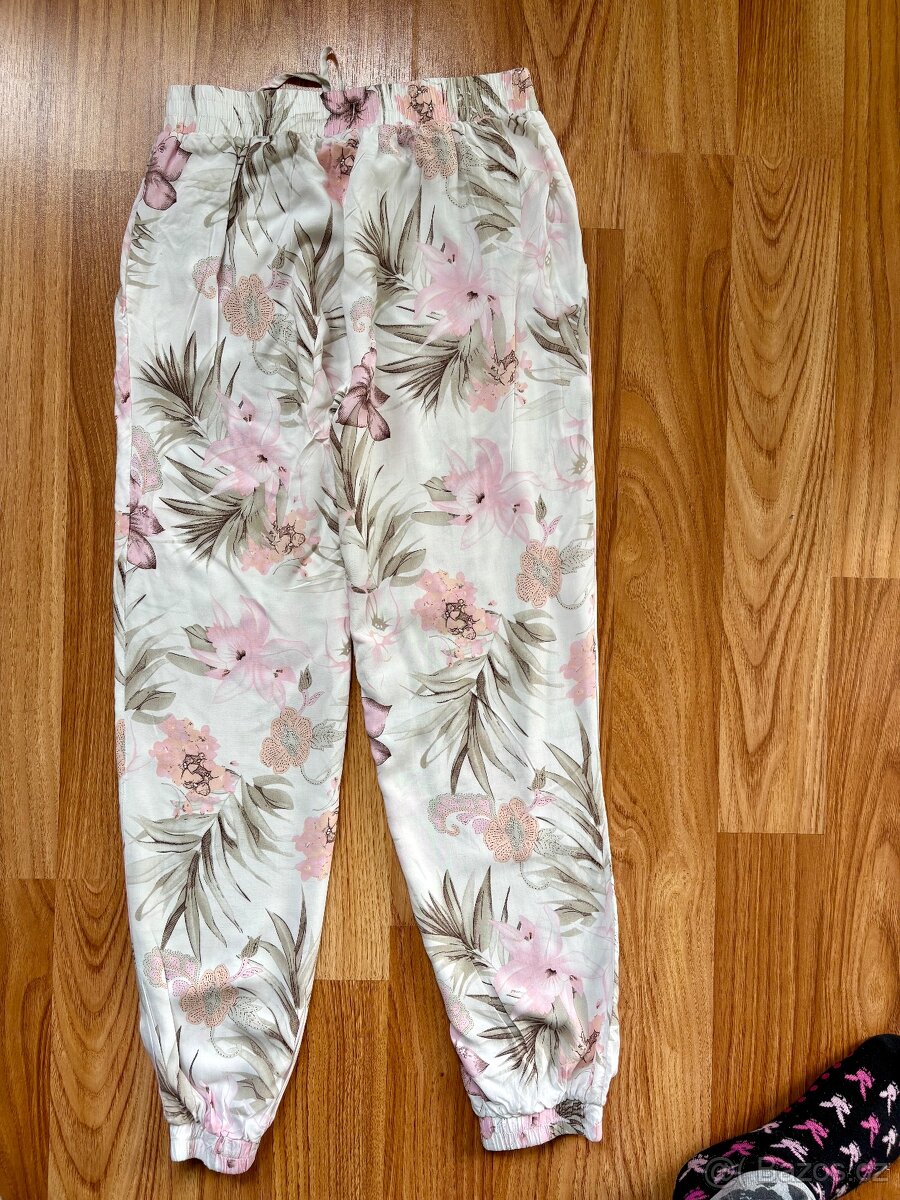 Letní kalhoty vel.11/13 let - 2