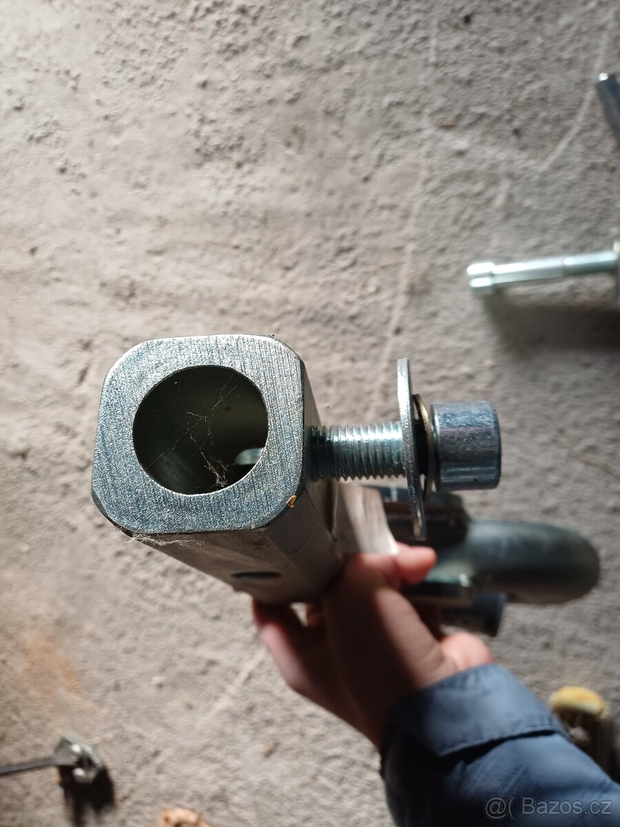 Tažné ( koule) na Hummer a escalade - 2