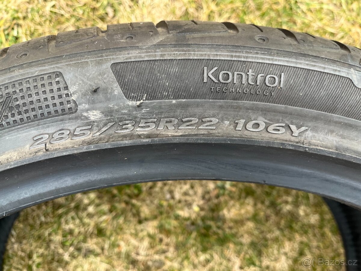 Letní pneu 285/35 R22 - 2