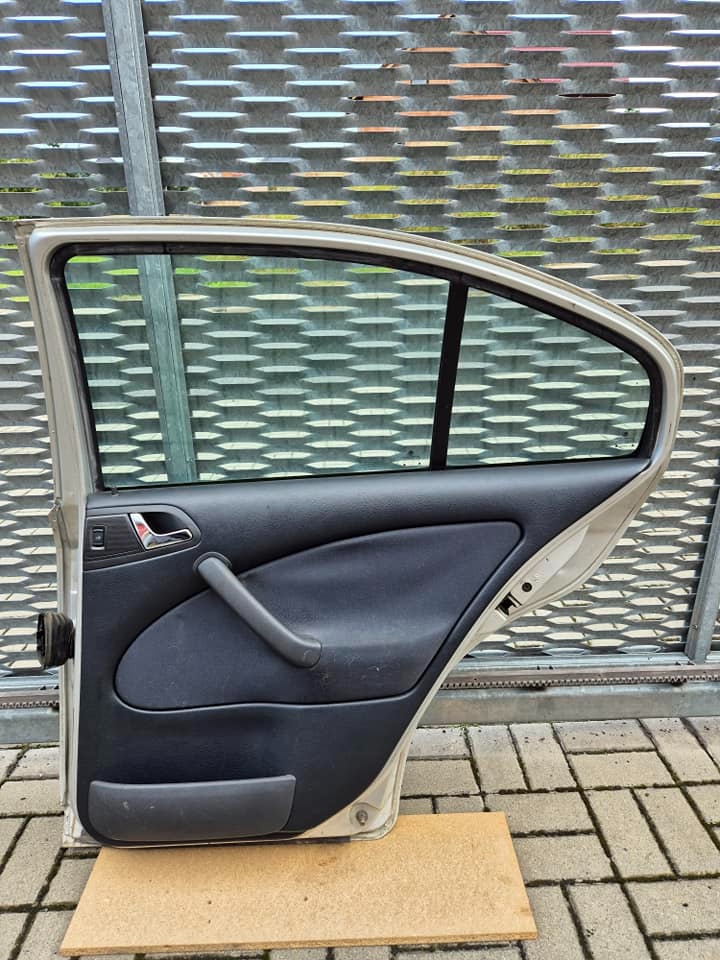 Škoda Octavia 1 hatchback - 2