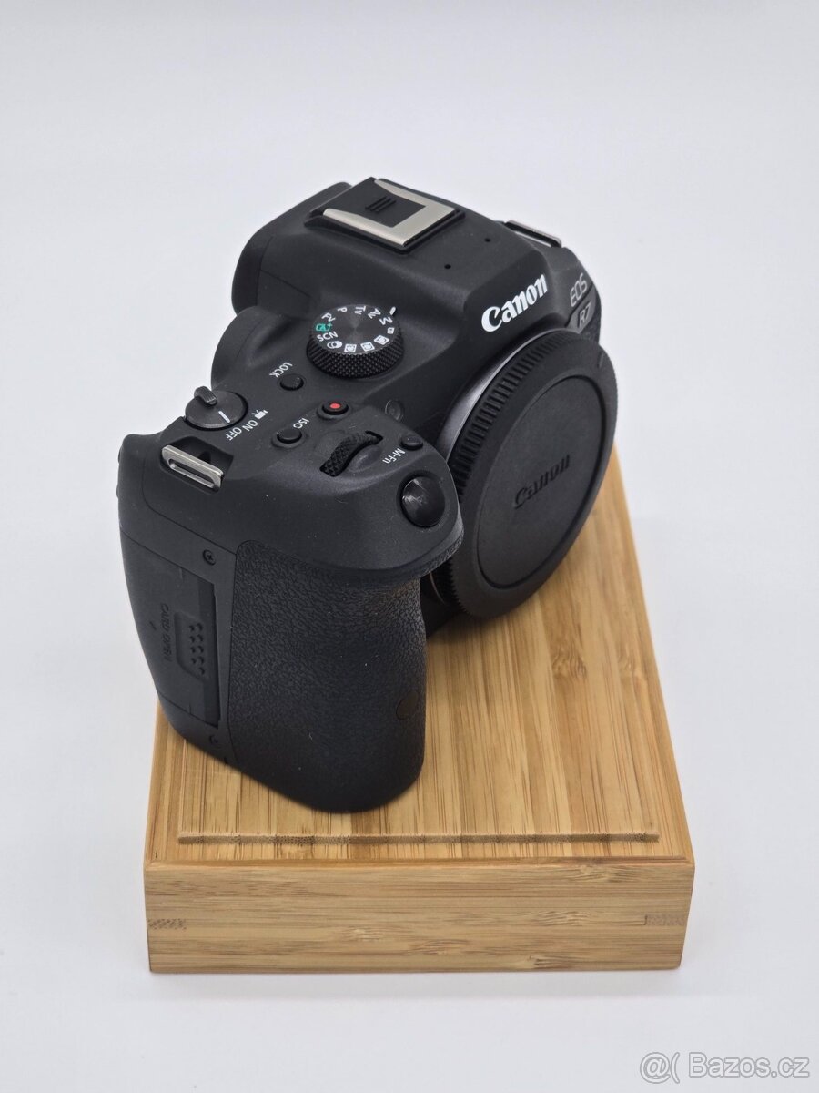Canon R7 TOP STAV - 2