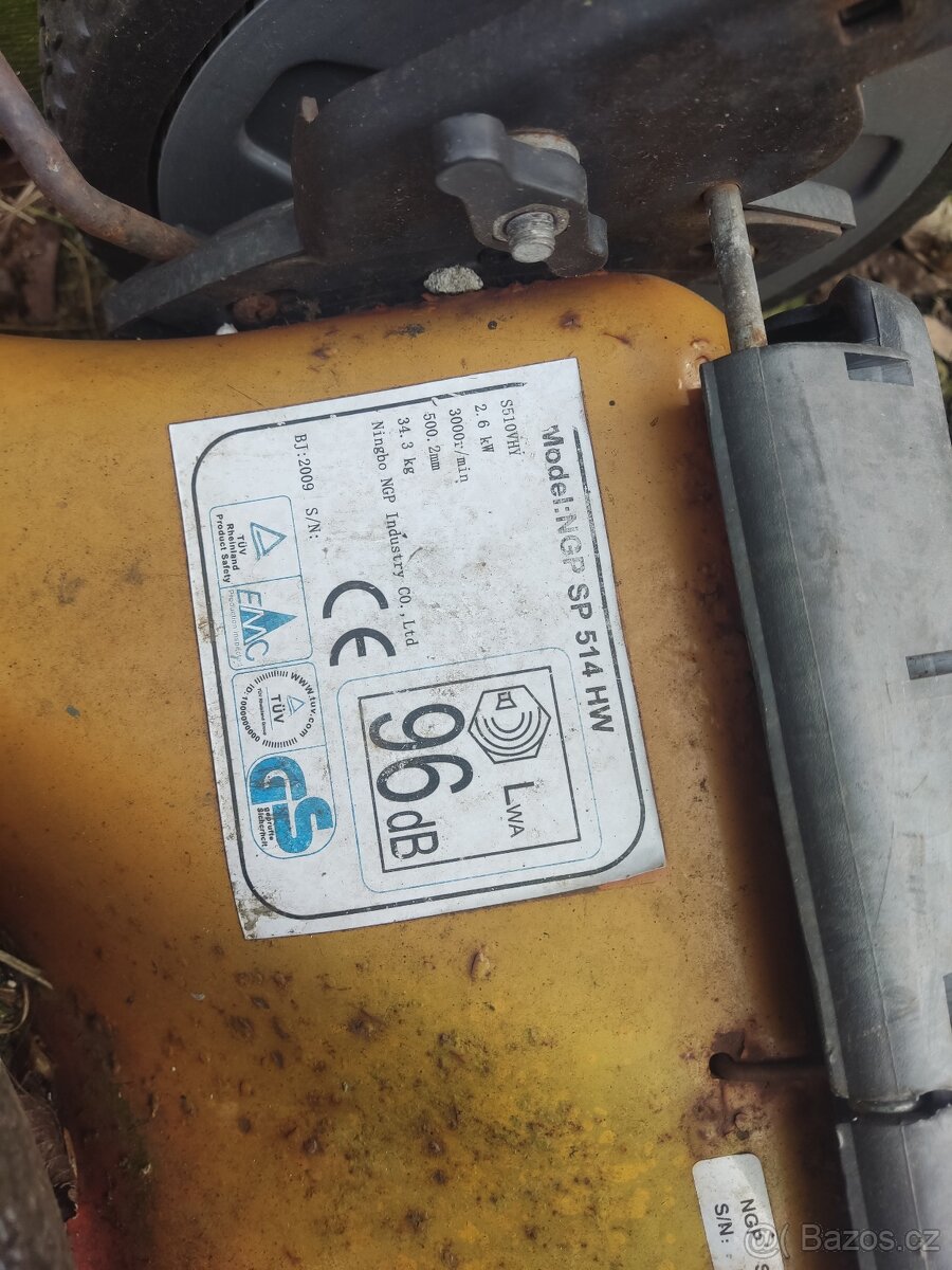 Zahradní sekačka - 2