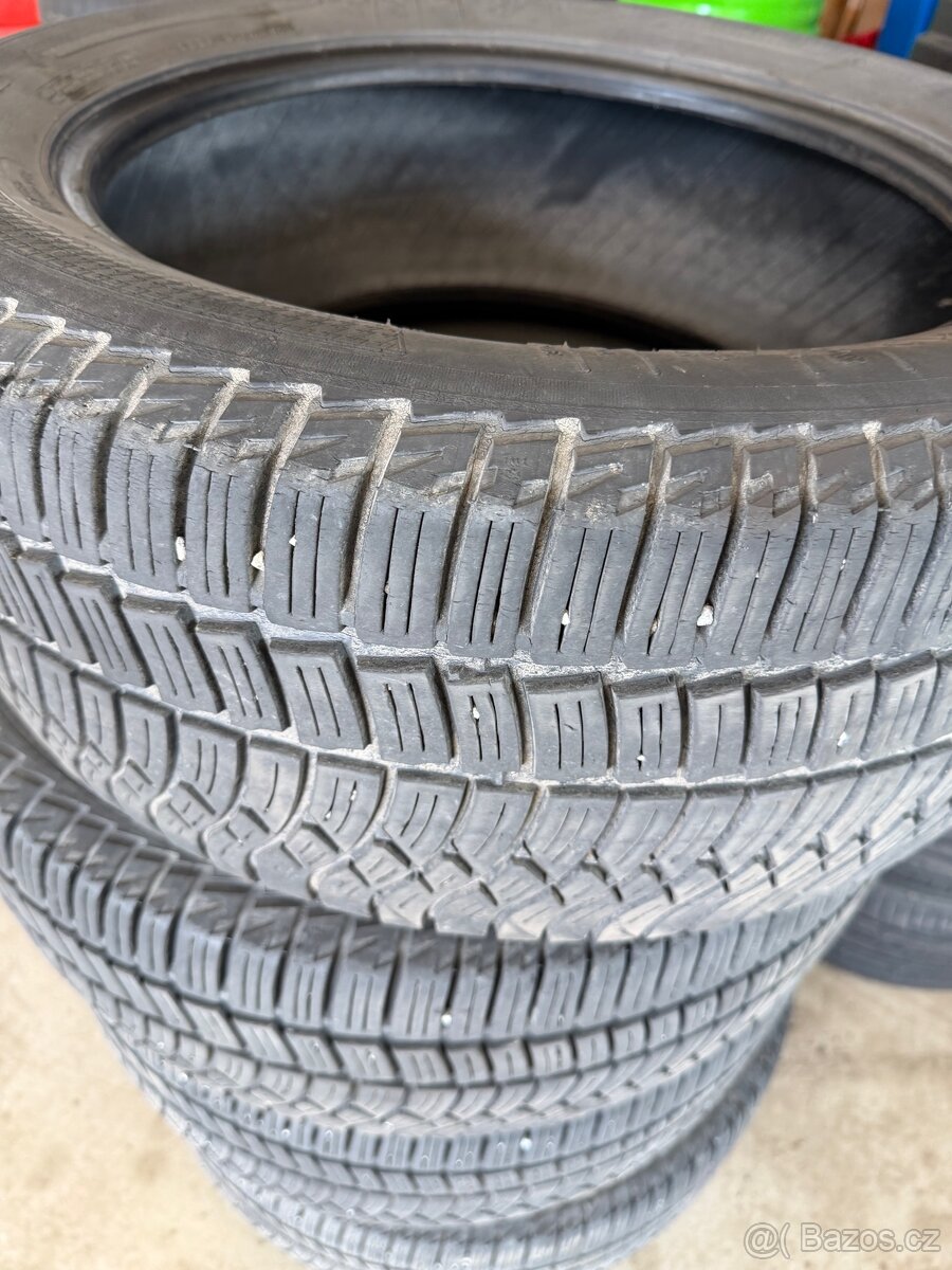 Celoroční pneumatiky 235/55 R18 - 2