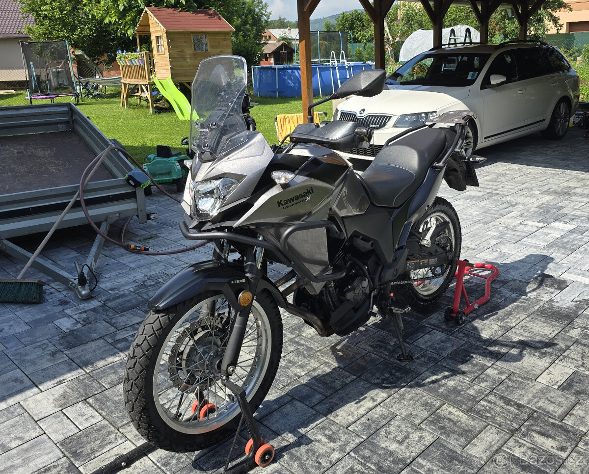 Kawasaki Versys-X 300 - 2