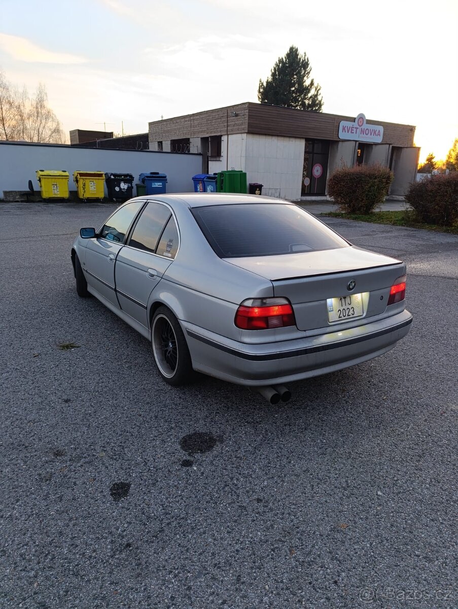 BMW E39 535i V8 LPG - 2